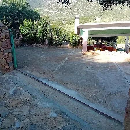 Holiday home Atzori *