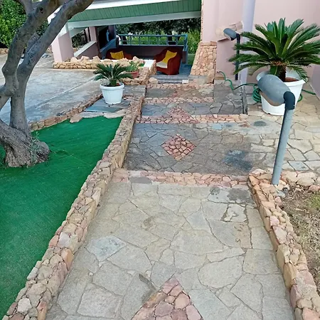 Dom wakacyjny Atzori *